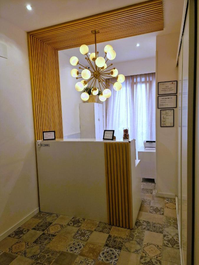 Hostal Comercial Madrid Eksteriør bilde