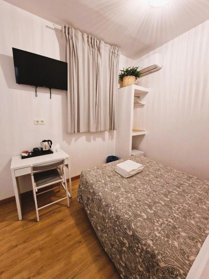 Hostal Comercial Madrid Eksteriør bilde