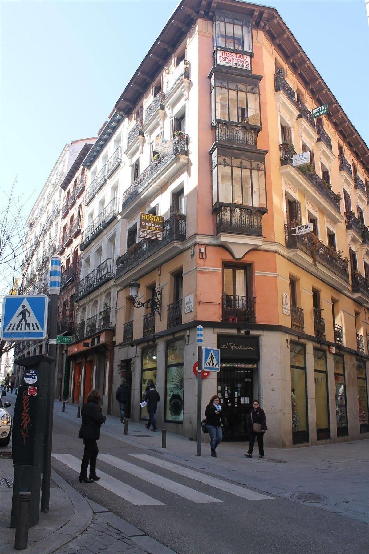 Hostal Comercial Madrid Eksteriør bilde